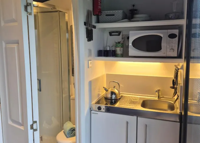 Shepherds Hut Apartment Staithes