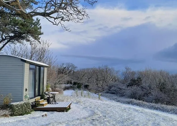 Shepherds Hut *
